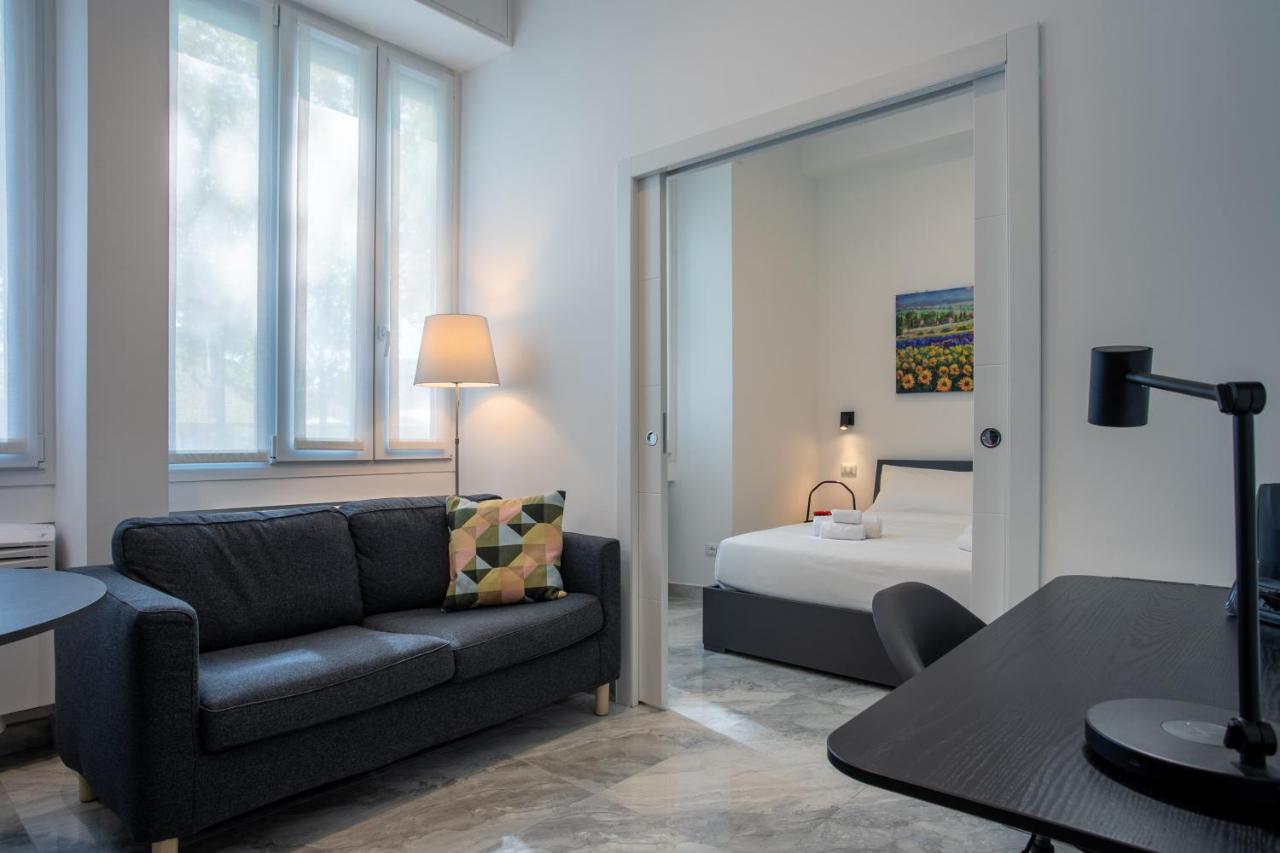 Luna Homes - Bilocale In Mac Mahon Milán Exterior foto